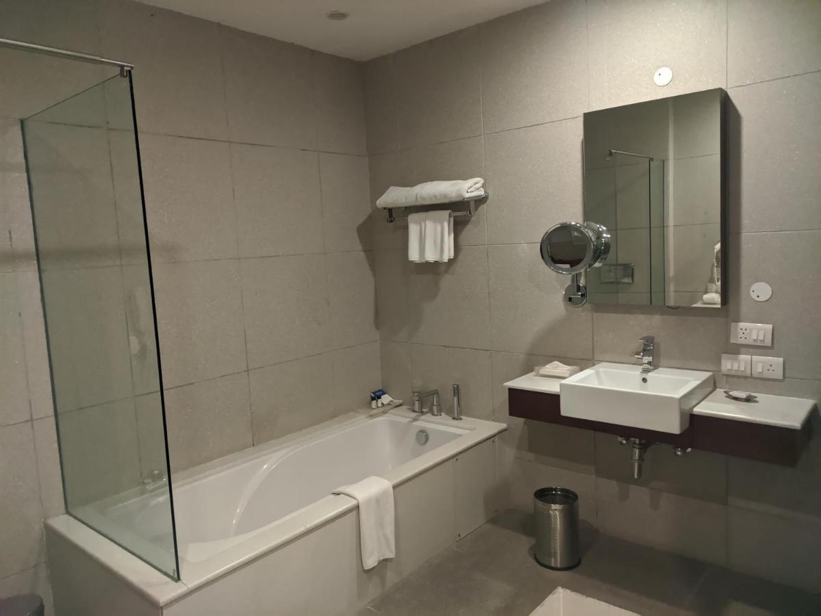 Fortune Select Global, Gurugram - Member Itc Hotels' Group Ґурґаон Екстер'єр фото