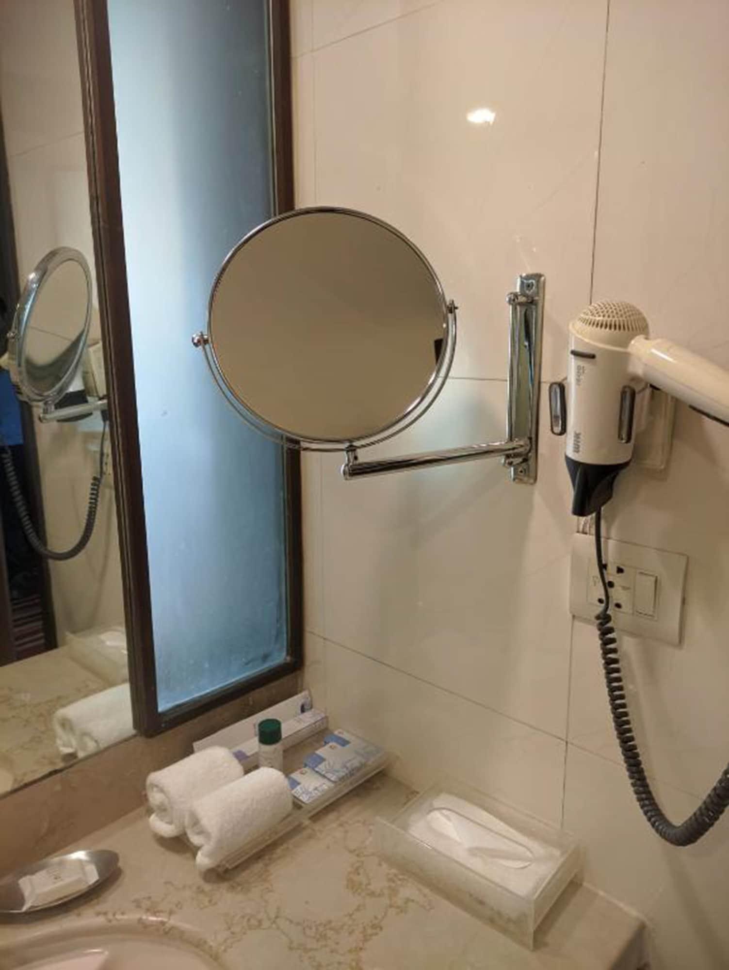Fortune Select Global, Gurugram - Member Itc Hotels' Group Ґурґаон Екстер'єр фото