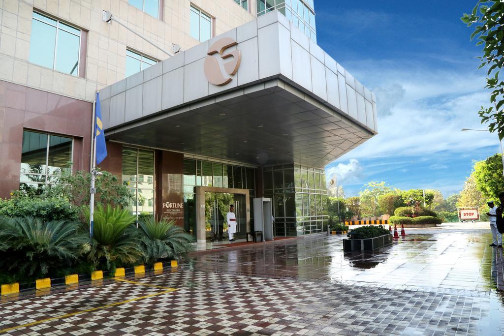 Fortune Select Global, Gurugram - Member Itc Hotels' Group Ґурґаон Екстер'єр фото