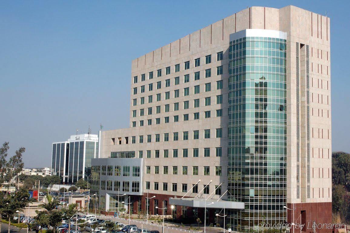 Fortune Select Global, Gurugram - Member Itc Hotels' Group Ґурґаон Екстер'єр фото